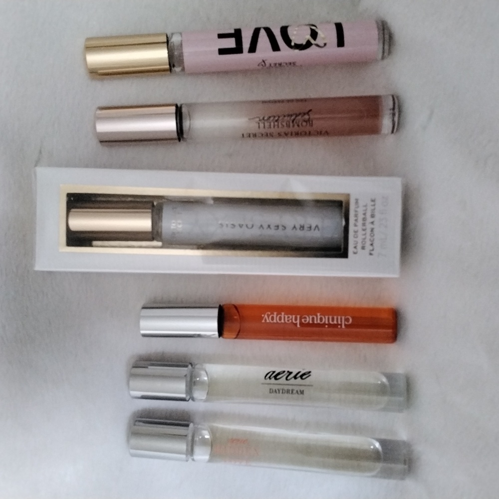 Eau de Parfum Rollerball Set of 6: VS and Aerie-New!